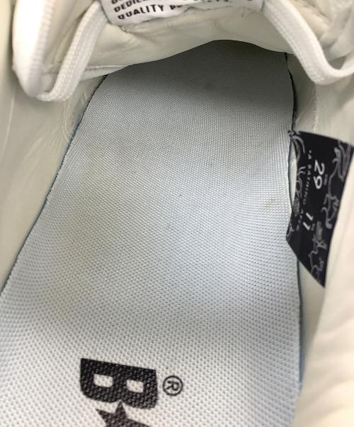 A BATHING APE（アベイシングエイプ）A BATHING APE (アベイシングエイプ) BAPE STA SHARK #2 WHITE ホワイト サイズ:29の古着・服飾アイテム