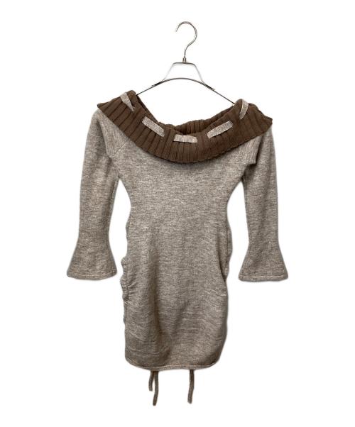 darich（ダーリッチ）Darich (ダーリッチ) オフショルステッチニットミニワンピース ベージュ サイズ:FREEの古着・服飾アイテム
