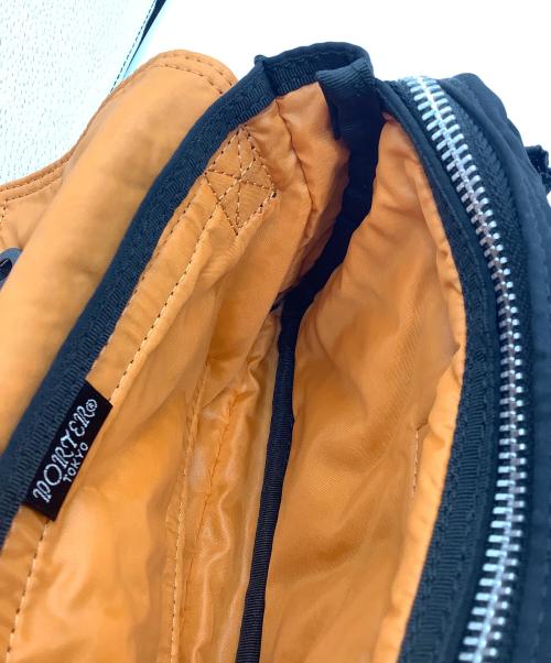 PORTER（ポーター）PORTER (ポーター) タンカー ショルダーバッグ  ブラックの古着・服飾アイテム