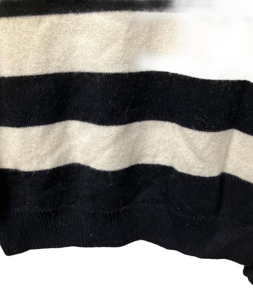 stussy（ステューシー）stussy (ステューシー) 厚手ニット ブラック×ホワイト ホワイト×ブラック サイズ:Mの古着・服飾アイテム