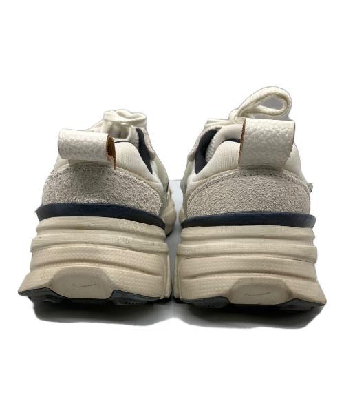 NIKE（ナイキ）NIKE (ナイキ) W NIKE V2K RUN ホワイト サイズ:24.5の古着・服飾アイテム