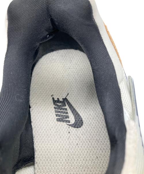 NIKE（ナイキ）NIKE (ナイキ) W NIKE V2K RUN ホワイト サイズ:24.5の古着・服飾アイテム