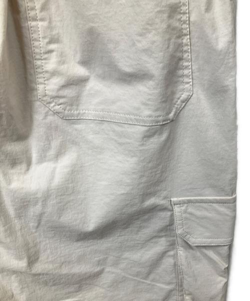 NIKE SB（ナイキエスビー）NIKE SB (ナイキエスビー) Cargo Skate Pants アイボリー サイズ:Lの古着・服飾アイテム