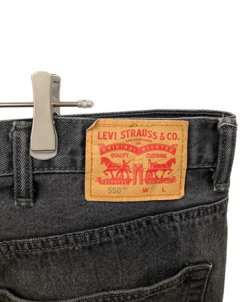 LEVI'S（リーバイス）LEVI'S (リーバイス) 550デニムパンツ ブラック ブラック サイズ:48の古着・服飾アイテム