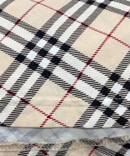 BURBERRY BLUE LABEL（バーバリー ブルー レーベル）BURBERRY BLUE LABEL (バーバリー ブルー レーベル) ノースリーブブラウス ベージュ サイズ:38の古着・服飾アイテム