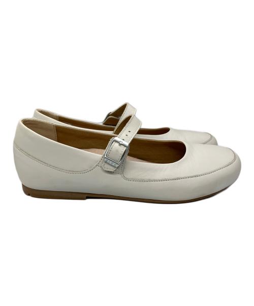 BIRKENSTOCK（ビルケンシュトック）BIRKENSTOCK (ビルケンシュトック) フラットシューズ ホワイト ホワイト サイズ:24.5の古着・服飾アイテム