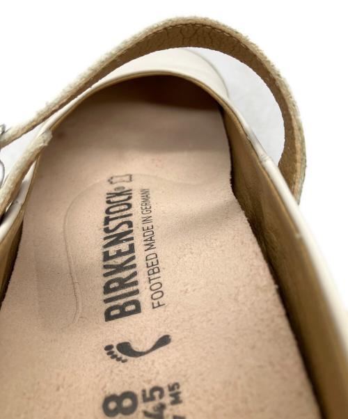 BIRKENSTOCK（ビルケンシュトック）BIRKENSTOCK (ビルケンシュトック) フラットシューズ ホワイト ホワイト サイズ:24.5の古着・服飾アイテム