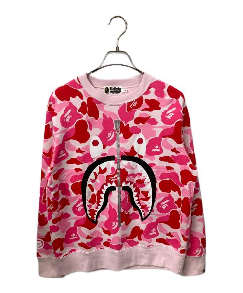A BATHING APE（アベイシングエイプ）A BATHING APE (アベイシングエイプ) シャーク　スウェット　カモフラピンク ピンク サイズ:Mの古着・服飾アイテム