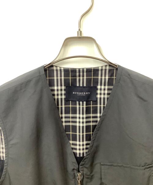 BURBERRY LONDON（バーバリーロンドン）BURBERRY LONDON (バーバリーロンドン) ナイロンベスト ブラック ブラック サイズ:Freeの古着・服飾アイテム