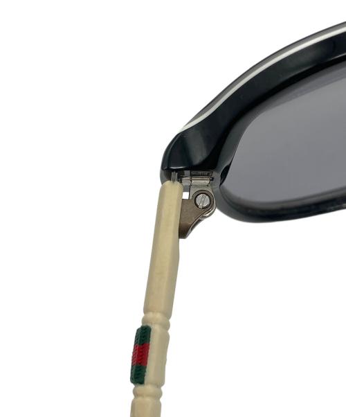 GUCCI（グッチ）GUCCI (グッチ) アビエイター　ブラック×ホワイト ホワイト×ブラック サイズ:59□13　140の古着・服飾アイテム