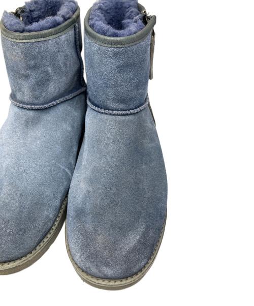 UGG（アグ）UGG (アグ) クラシック ミニ ジップ ウォータープルーフ ネイビー サイズ:26の古着・服飾アイテム