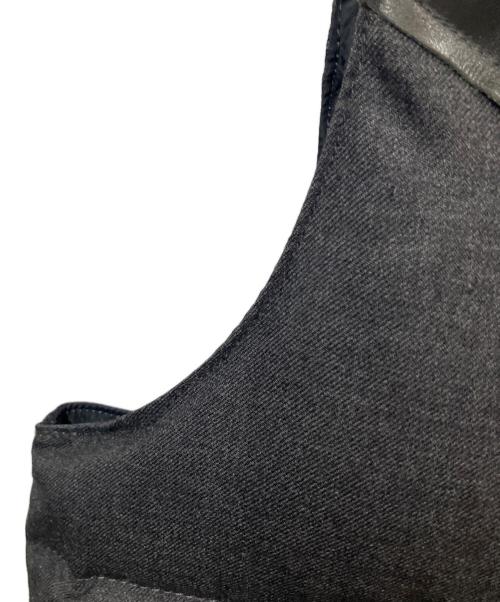 RockyMountainFeatherBed（ロッキーマウンテンフェザーベッド）RockyMountainFeatherBed (ロッキーマウンテンフェザーベッド) レザー切替ダウンベスト グレー サイズ:36の古着・服飾アイテム