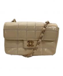 CHANEL（シャネル）の古着「ココマーク チョコバー ショルダーバッグ」｜ベージュ