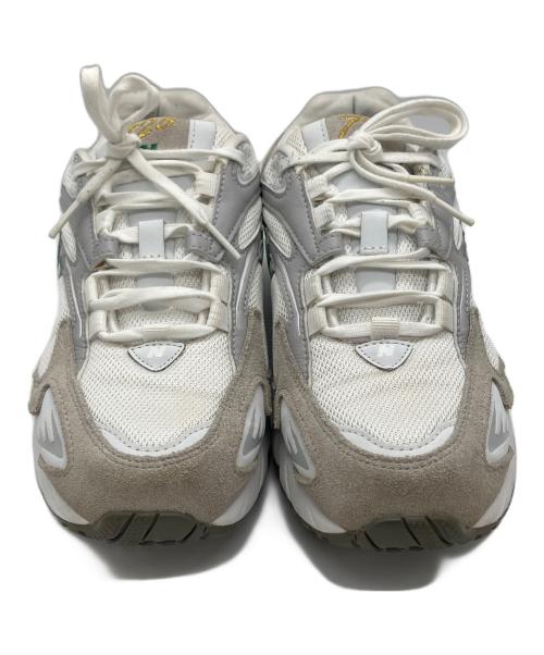 NEW BALANCE（ニューバランス）NEW BALANCE (ニューバランス) BEAUTY&YOUTH (ビューティーアンドユース) 725別注ローカットスニーカー ホワイト ホワイト サイズ:25の古着・服飾アイテム