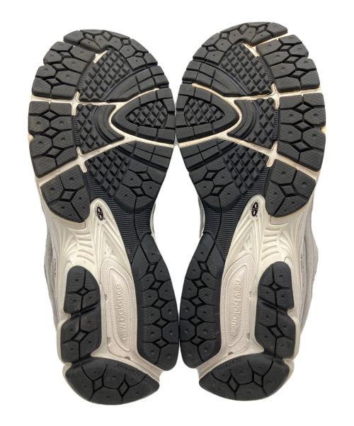 NEW BALANCE（ニューバランス）NEW BALANCE (ニューバランス) 2002スニーカー　グレー グレー サイズ:27.5の古着・服飾アイテム