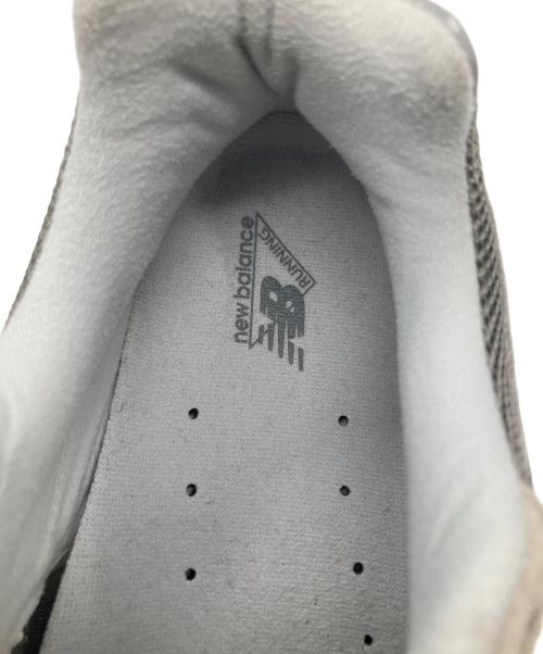 NEW BALANCE（ニューバランス）NEW BALANCE (ニューバランス) 2002スニーカー　グレー グレー サイズ:27.5の古着・服飾アイテム