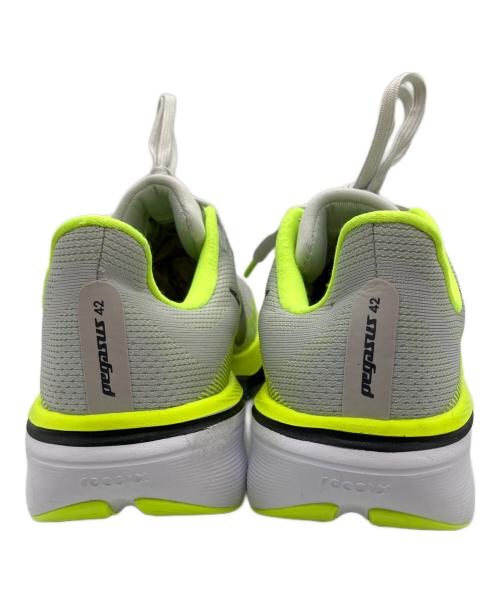 NIKE（ナイキ）NIKE (ナイキ) エア ズーム ペガサス 42 グレー×グリーン サイズ:27.5の古着・服飾アイテム