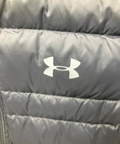 UNDER ARMOUR（アンダーアーマー）UNDER ARMOUR (アンダーアーマー) UAアーマー ダウンベスト ブラック サイズ:Mの古着・服飾アイテム
