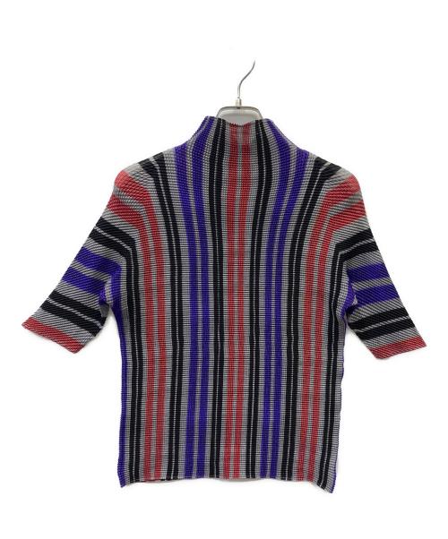 ISSEY MIYAKE PLEATS（イッセイミヤケ プリーツ）ISSEY MIYAKE PLEATS (イッセイミヤケ プリーツ) マルチストライププリーツブラウス グレー サイズ:3の古着・服飾アイテム