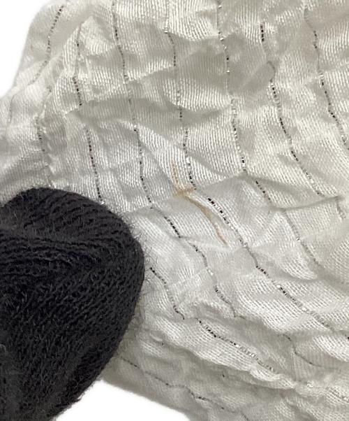 ISSEY MIYAKE me（イッセイ ミヤケ ミー）ISSEY MIYAKE me (イッセイ ミヤケ ミー) カリフラワー切替ラメストライプシャツチュニック ホワイト サイズ:表記なしの古着・服飾アイテム