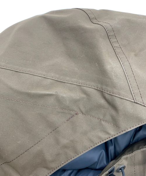 THE NORTH FACE（ザ ノース フェイス）THE NORTH FACE (ザ ノース フェイス) ダウンジャケット ブラウン×ブラック サイズ:Lの古着・服飾アイテム