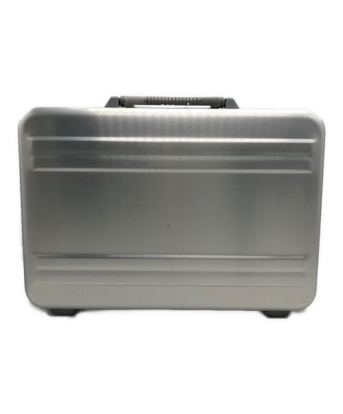 ZERO HALLIBURTON（ゼロ ハリバートン）ZERO HALLIBURTON (ゼロハリバートン) アタッシュケース シルバーの古着・服飾アイテム