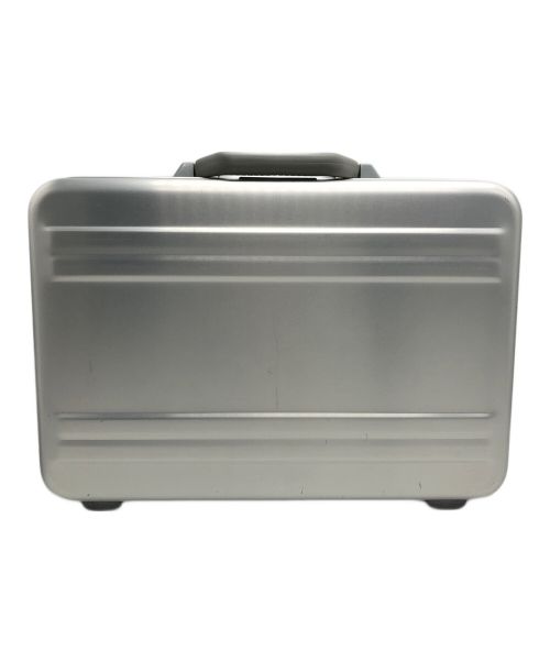 ZERO HALLIBURTON（ゼロ ハリバートン）ZERO HALLIBURTON (ゼロハリバートン) アタッシュケース シルバーの古着・服飾アイテム