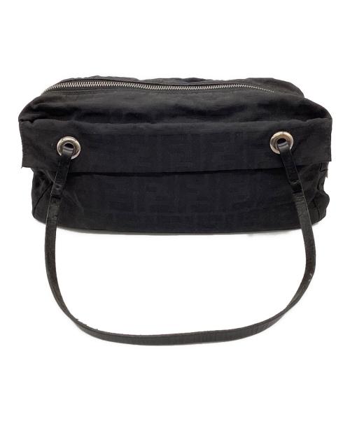 FENDI（フェンディ）FENDI (フェンディ) ショルダーバッグ ブラックの古着・服飾アイテム