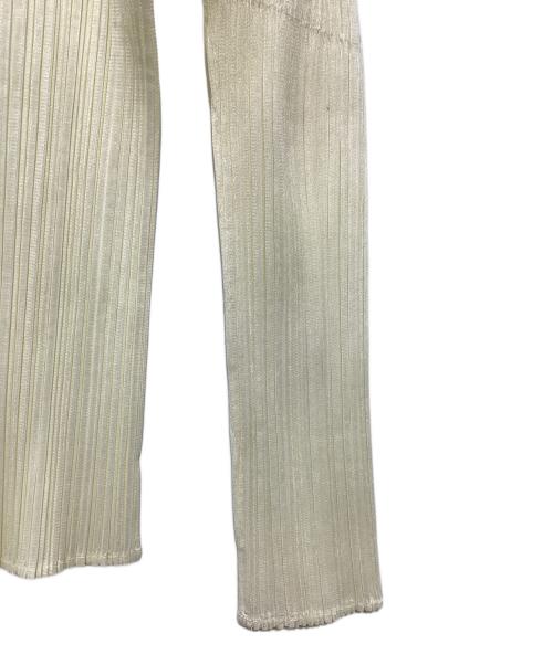 PLEATS PLEASE（プリーツプリーズ）PLEATS PLEASE (プリーツプリーズ) ボトルネックプリーツカットソー ホワイト サイズ:サイズ3の古着・服飾アイテム