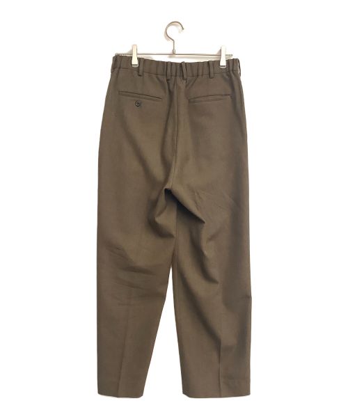 MARKWARE（マーカウェア）MARKWARE (マーカウェア) テーパードタックパンツ ブラウン サイズ:Mの古着・服飾アイテム