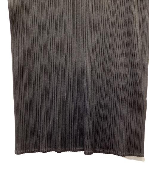 PLEATS PLEASE（プリーツプリーズ）PLEATS PLEASE (プリーツプリーズ) ロングスリーブプリーツカットソー ブラック サイズ:4の古着・服飾アイテム