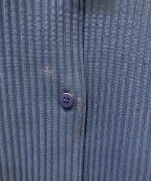 me ISSEY MIYAKE（ミーイッセイ ミヤケ）me ISSEY MIYAKE (ミーイッセイ ミヤケ) プリーツカーディガン ブルー サイズ:Ｆの古着・服飾アイテム