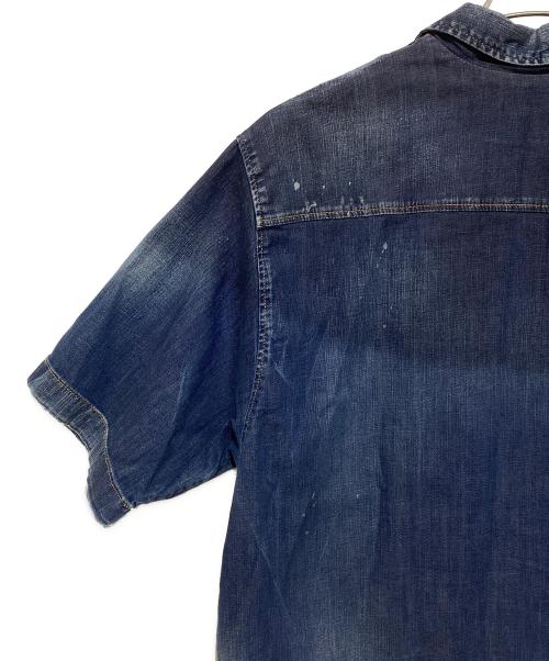 DSQUARED2（ディースクエアード）DSQUARED2 (ディースクエアード) ダメージ加工半袖デニムシャツ インディゴ サイズ:42の古着・服飾アイテム