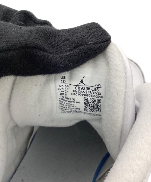 NIKE（ナイキ）NIKE (ナイキ) ミドルカットスニーカー/AIR JORDAN3 RETRO RUST PINK ホワイト×グリーン サイズ:27の古着・服飾アイテム