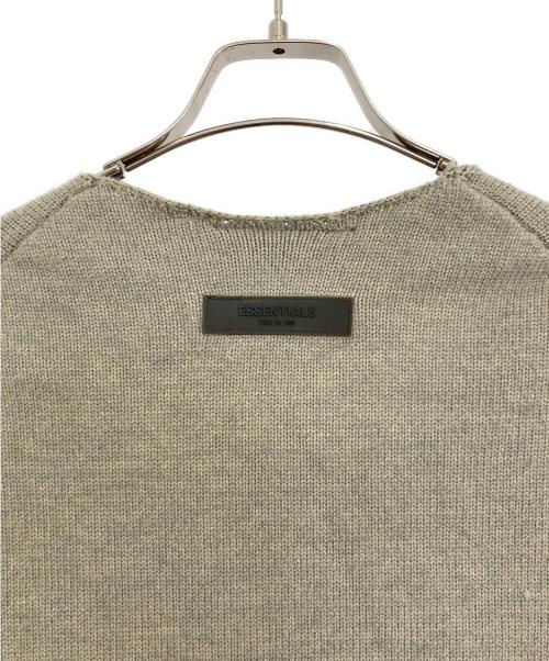 FOG ESSENTIALS（フィアオブゴッド エッセンシャル）FOG ESSENTIALS (フィアオブゴッド エッセンシャル) FOG ESSENTIALS 1977 ニットセーター オリーブ サイズ:XSの古着・服飾アイテム