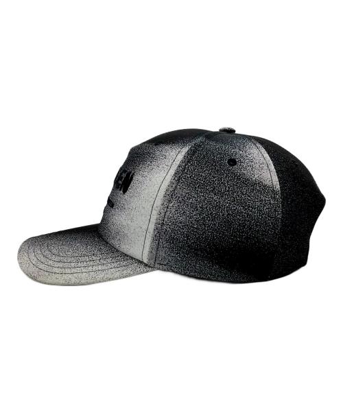 ALEXANDER McQUEEN（アレキサンダーマックイーン）ALEXANDER McQUEEN (アレキサンダーマックイーン) アレキサンダーマックイーンキャップ グレーの古着・服飾アイテム