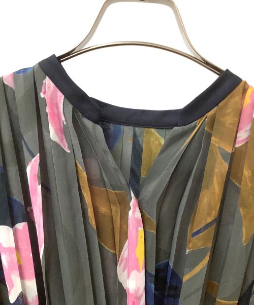 BALLSEY（ボールジィ）BALLSEY (ボールジィ) 花柄シアーワンピース グレー×ピンク サイズ:36の古着・服飾アイテム