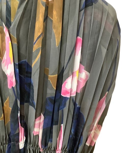 BALLSEY（ボールジィ）BALLSEY (ボールジィ) 花柄シアーワンピース グレー×ピンク サイズ:36の古着・服飾アイテム