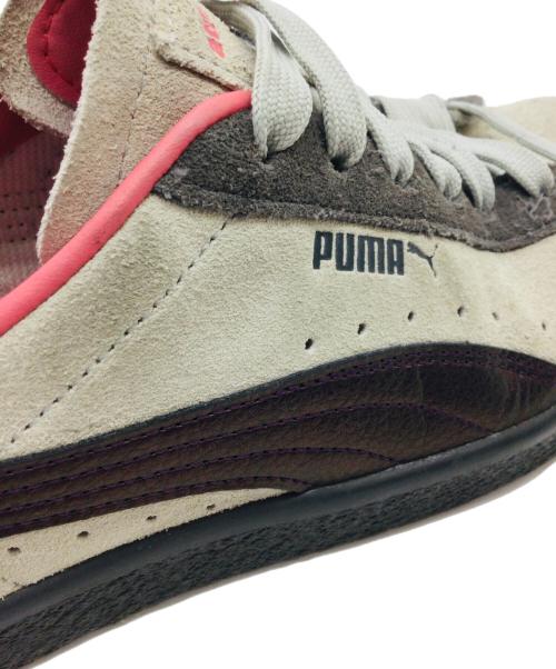 PUMA（プーマ）PUMA (プーマ) staple (ステイプル) ATMOS (アトモス) Suede Natural Grey グレー×ピンク サイズ:UK9、EUR43、US10、CM28の古着・服飾アイテム