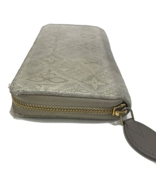 LOUIS VUITTON（ルイ ヴィトン）LOUIS VUITTON (ルイ ヴィトン) 長財布 モノグラム・ジャガード since1854 ベージュの古着・服飾アイテム