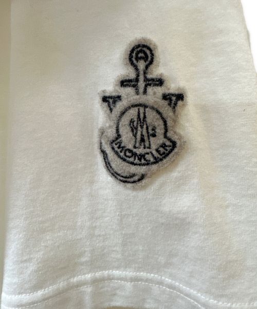 MONCLER（モンクレール）MONCLER (モンクレール) J.W.ANDERSON (ジェイダブリューアンダーソン) プリントTシャツ ホワイト×イエロー サイズ:Lの古着・服飾アイテム