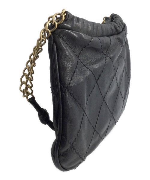 CHANEL（シャネル）CHANEL (シャネル) チェーンハンドポーチ カメリア ワイルドステッチ ブラックの古着・服飾アイテム