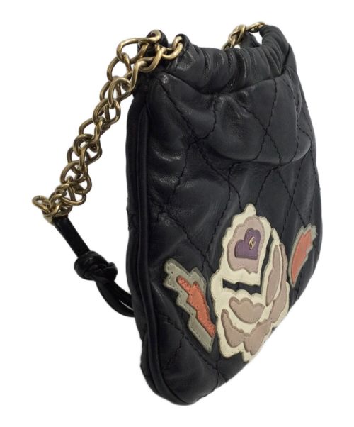 CHANEL（シャネル）CHANEL (シャネル) チェーンハンドポーチ カメリア ワイルドステッチ ブラックの古着・服飾アイテム