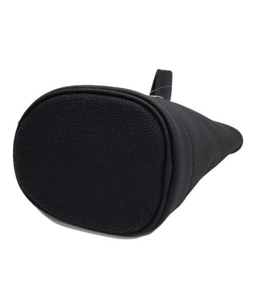 Magnu（マヌー）Magnu (マヌー) HONA pouch(ホナポーチ) ブラックの古着・服飾アイテム