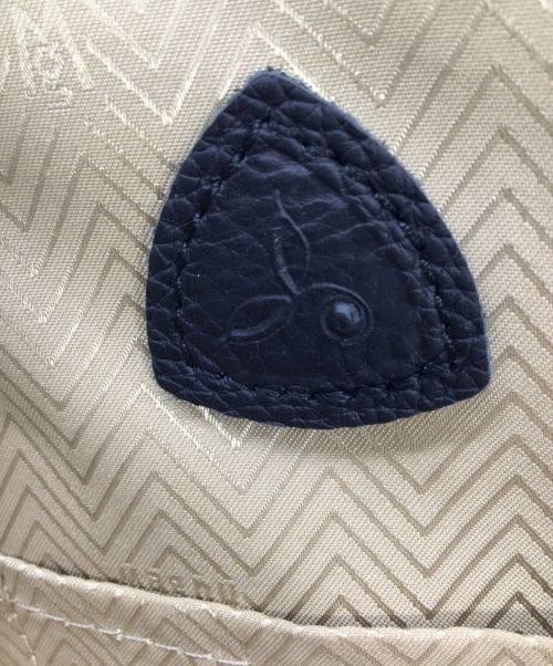 Magnu（マヌー）Magnu (マヌー) HONA pouch(ホナポーチ) ブラックの古着・服飾アイテム