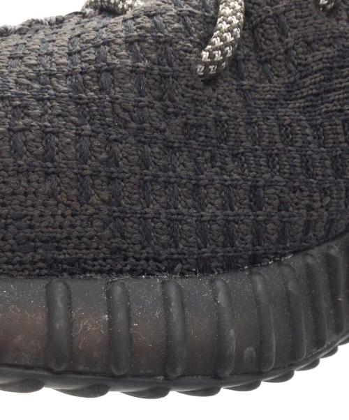 adidas（アディダス）adidas (アディダス) YEEZY BOOST 350 V2 BLACK ブラック サイズ:US9 1/2、UK9、FR43 1/3、JP275、CHN265の古着・服飾アイテム