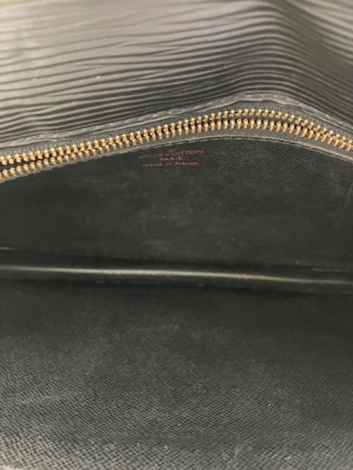 LOUIS VUITTON（ルイ ヴィトン）LOUIS VUITTON (ルイ ヴィトン) セカンドバッグの古着・服飾アイテム