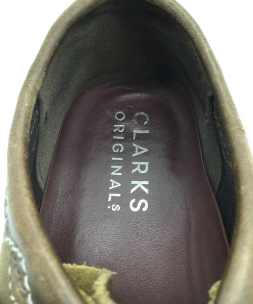 CLARKS（クラークス）CLARKS (クラークス) ワラビーシューズ カーキ サイズ:UK6 1/2G、US7 1/2M、EU40、CN250 2.5の古着・服飾アイテム