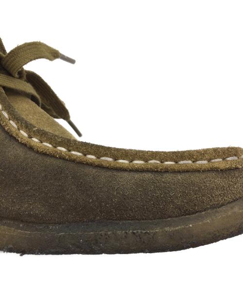 CLARKS（クラークス）CLARKS (クラークス) ワラビーシューズ カーキ サイズ:UK6 1/2G、US7 1/2M、EU40、CN250 2.5の古着・服飾アイテム