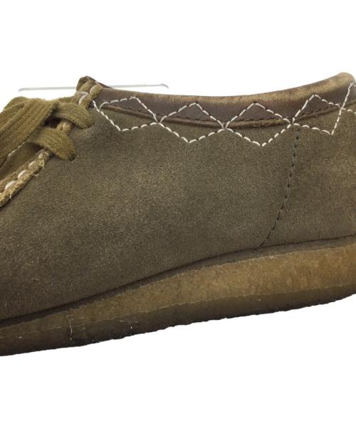 CLARKS（クラークス）CLARKS (クラークス) ワラビーシューズ カーキ サイズ:UK6 1/2G、US7 1/2M、EU40、CN250 2.5の古着・服飾アイテム